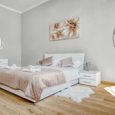 City Twenty 2Bdr Apartment By Irundo Zagreb Buitenkant foto